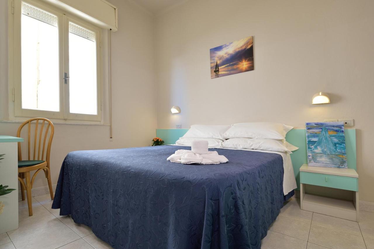 קאטוליקה Hotel Oltremar B&B מראה חיצוני תמונה