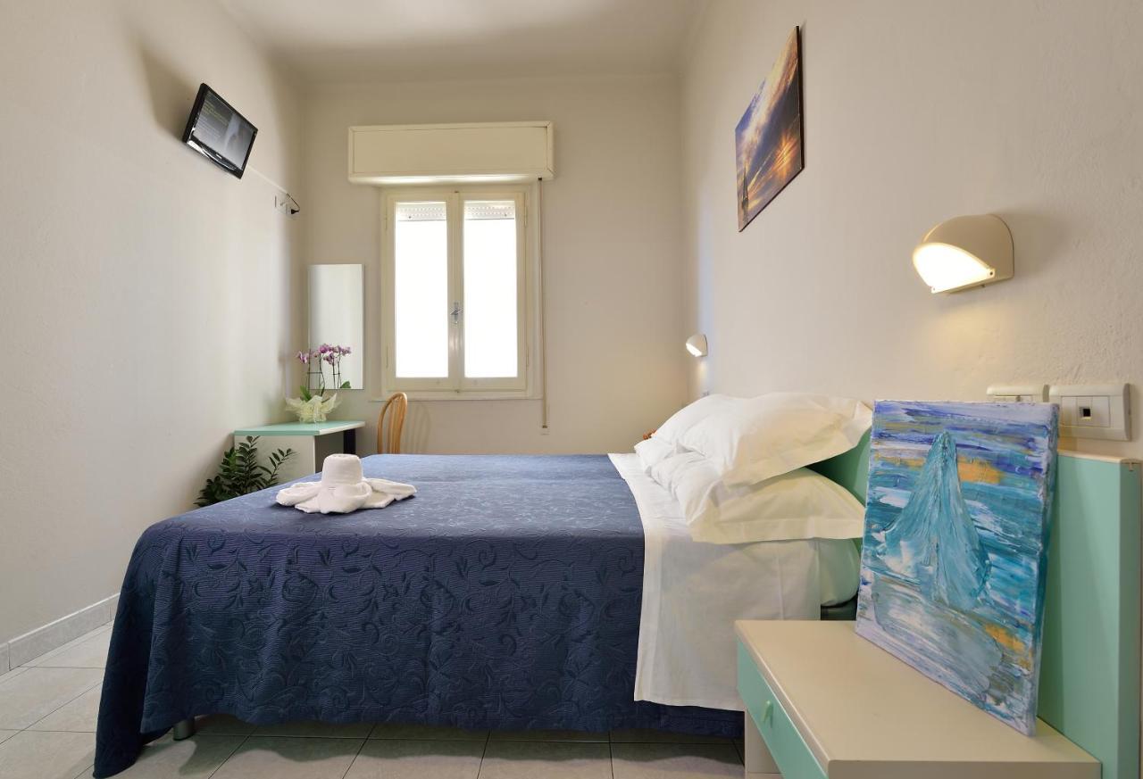 קאטוליקה Hotel Oltremar B&B מראה חיצוני תמונה