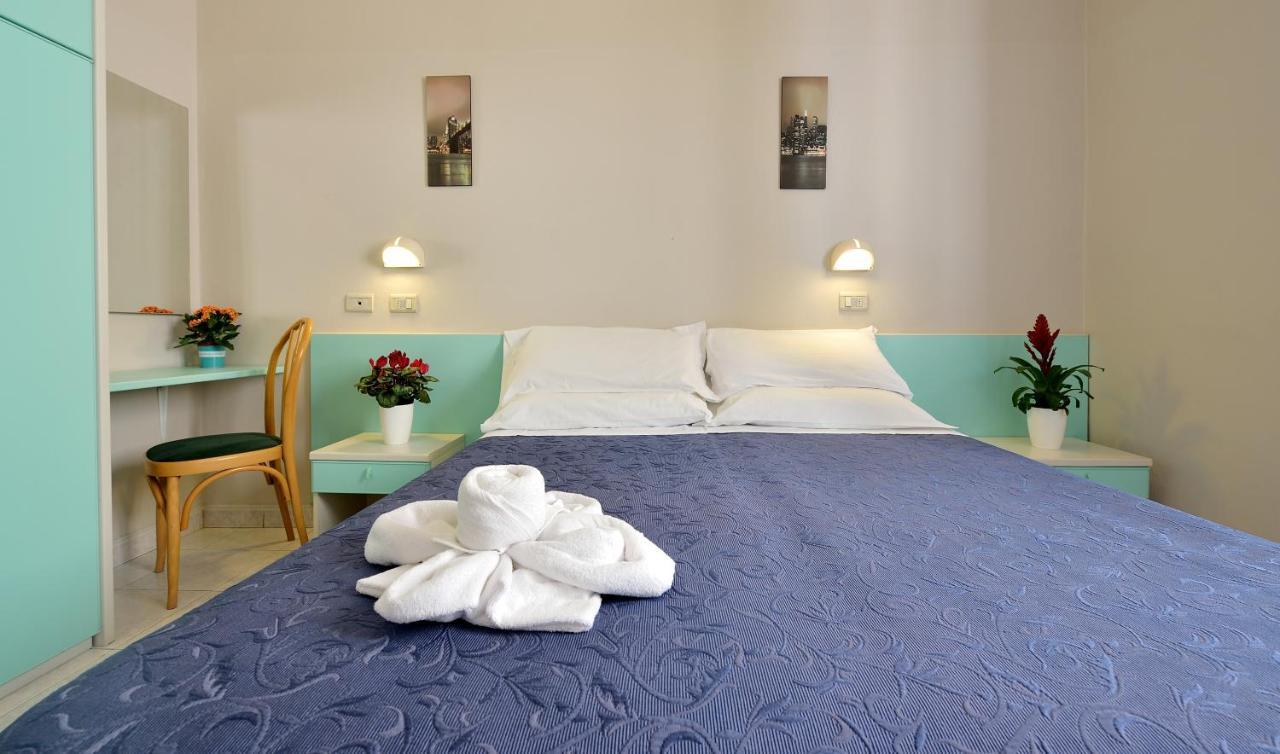קאטוליקה Hotel Oltremar B&B מראה חיצוני תמונה