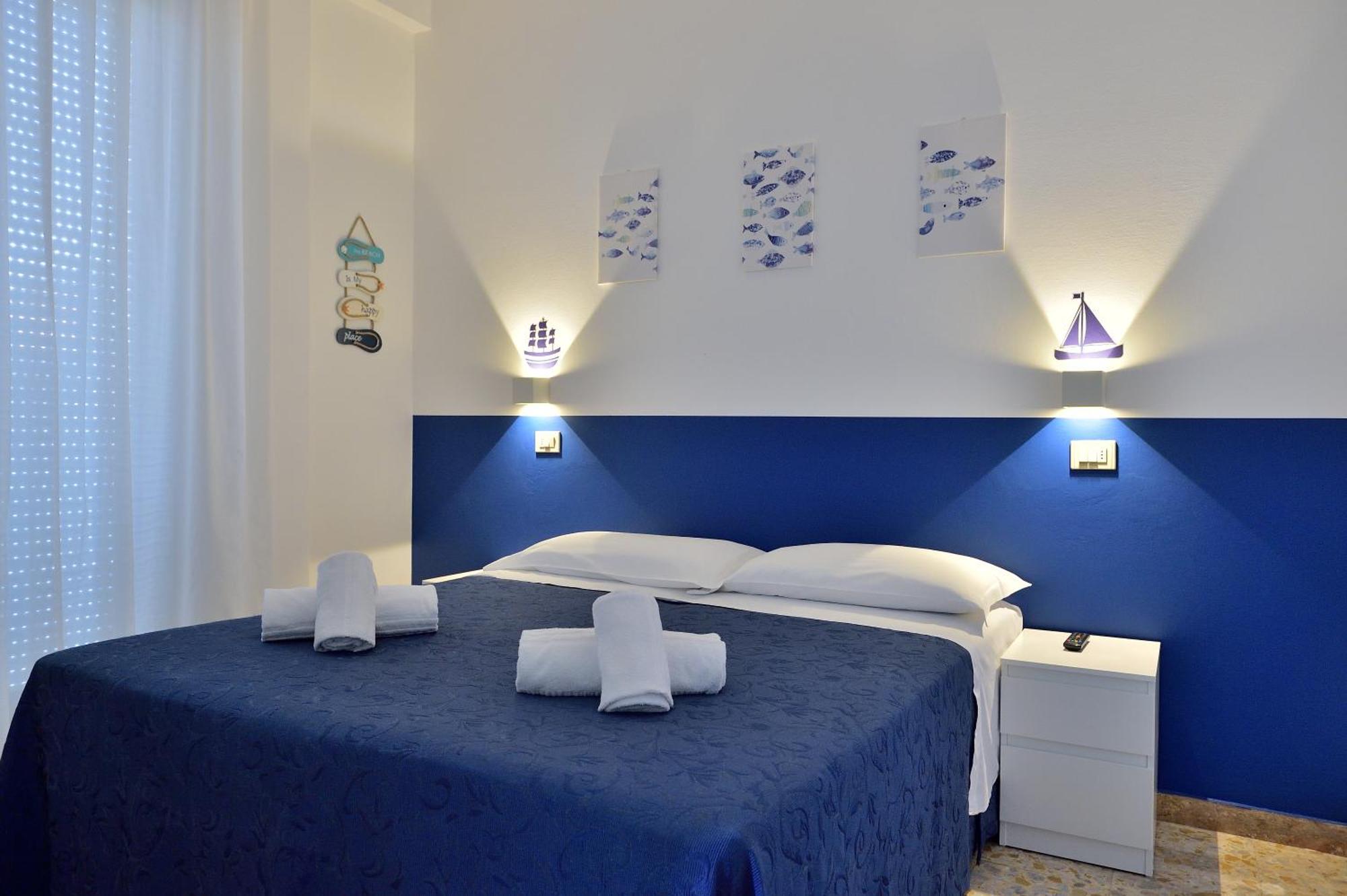 קאטוליקה Hotel Oltremar B&B מראה חיצוני תמונה